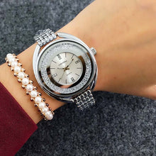 Women's watch rose gold bracelet, rhinestone. Very nice for her. BUY IT NOW!